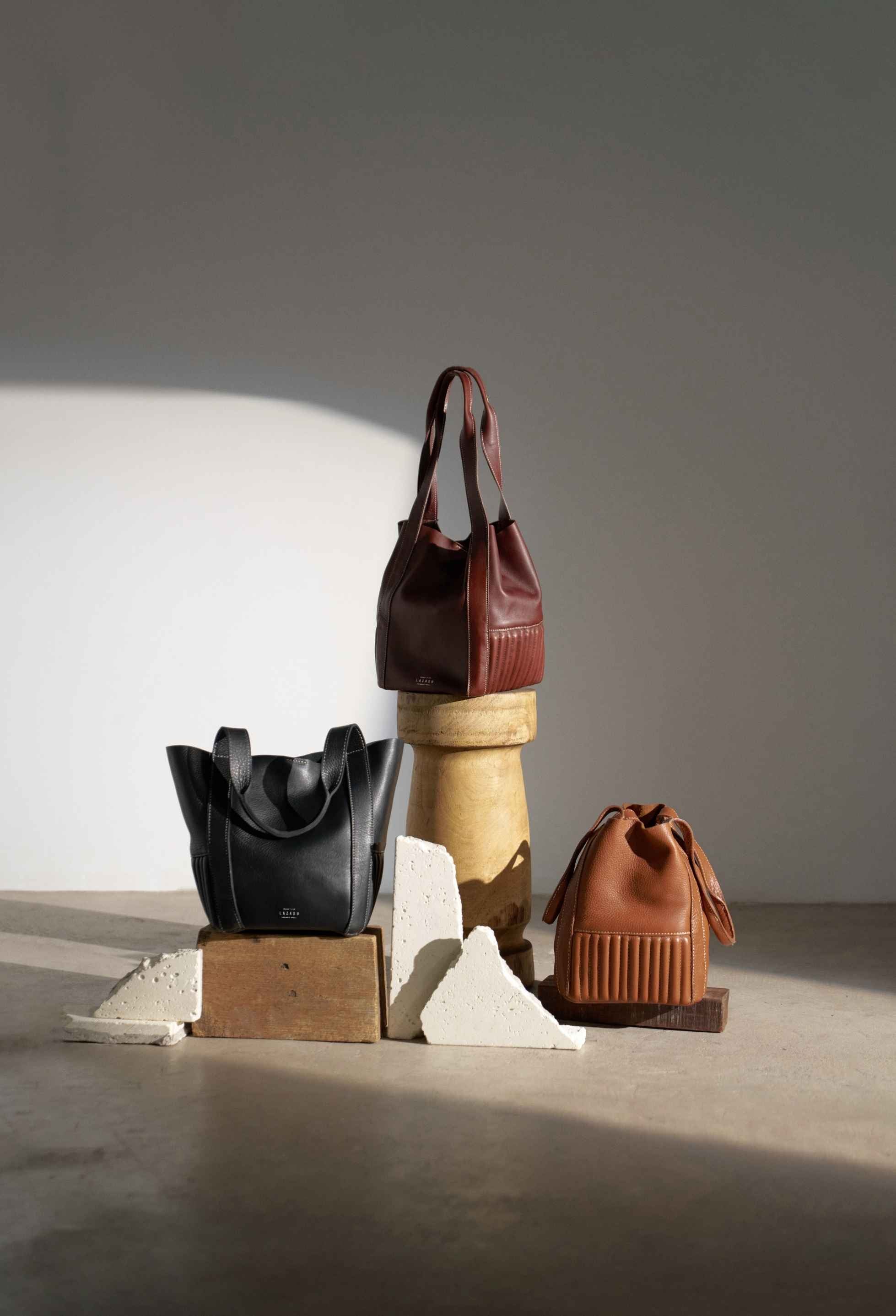 Small Leather Bucket Bag 'Ushuaia' - Coffee