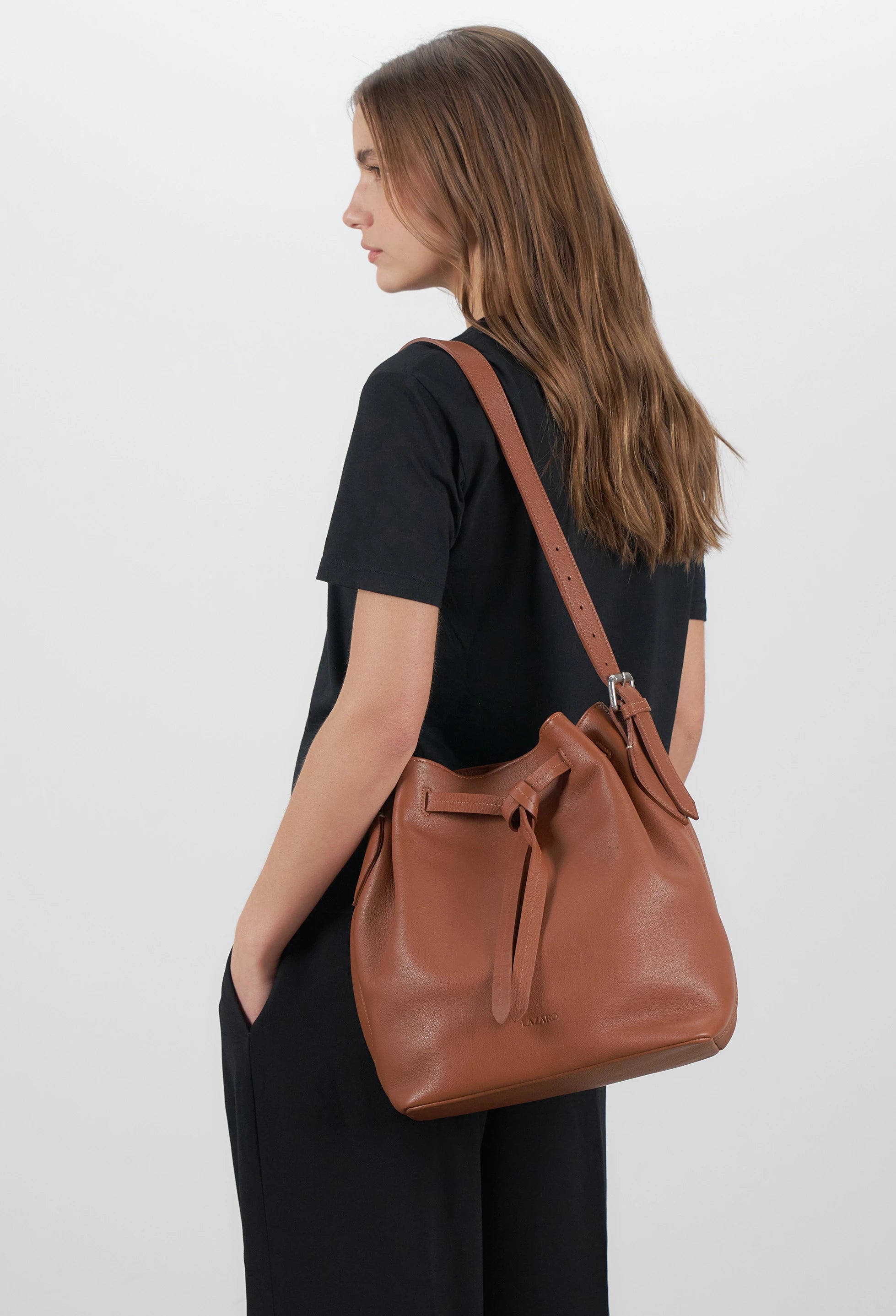 Coya Leather Bucket Bag - Cognac