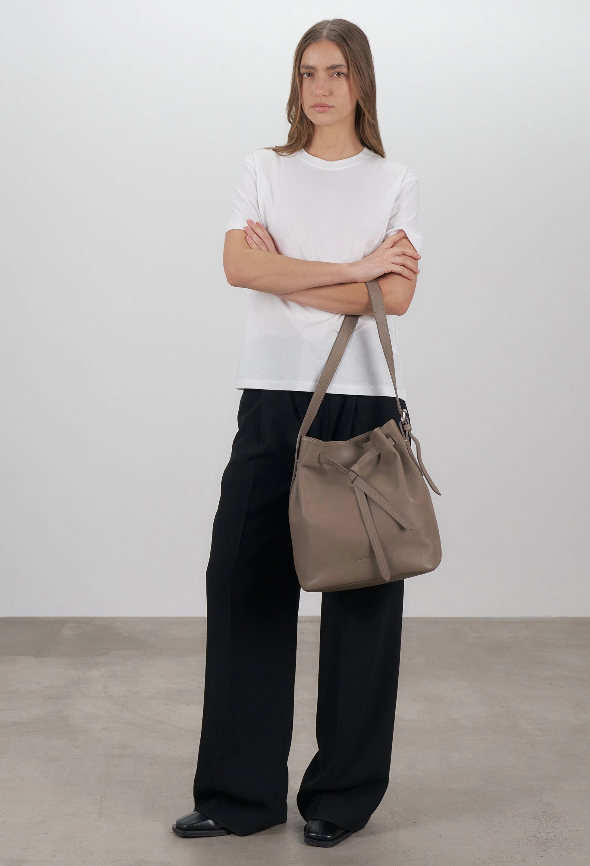 Coya Leather Bucket Bag - Mink