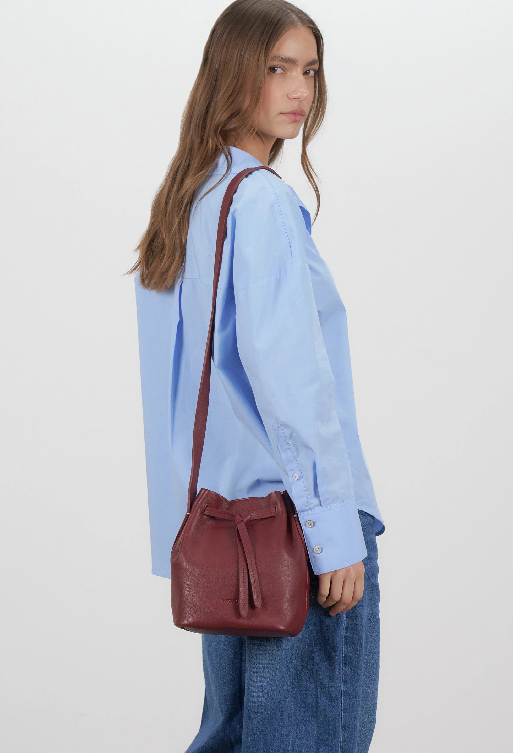 Coya Small Leather Bucket Bag - Burgundy
