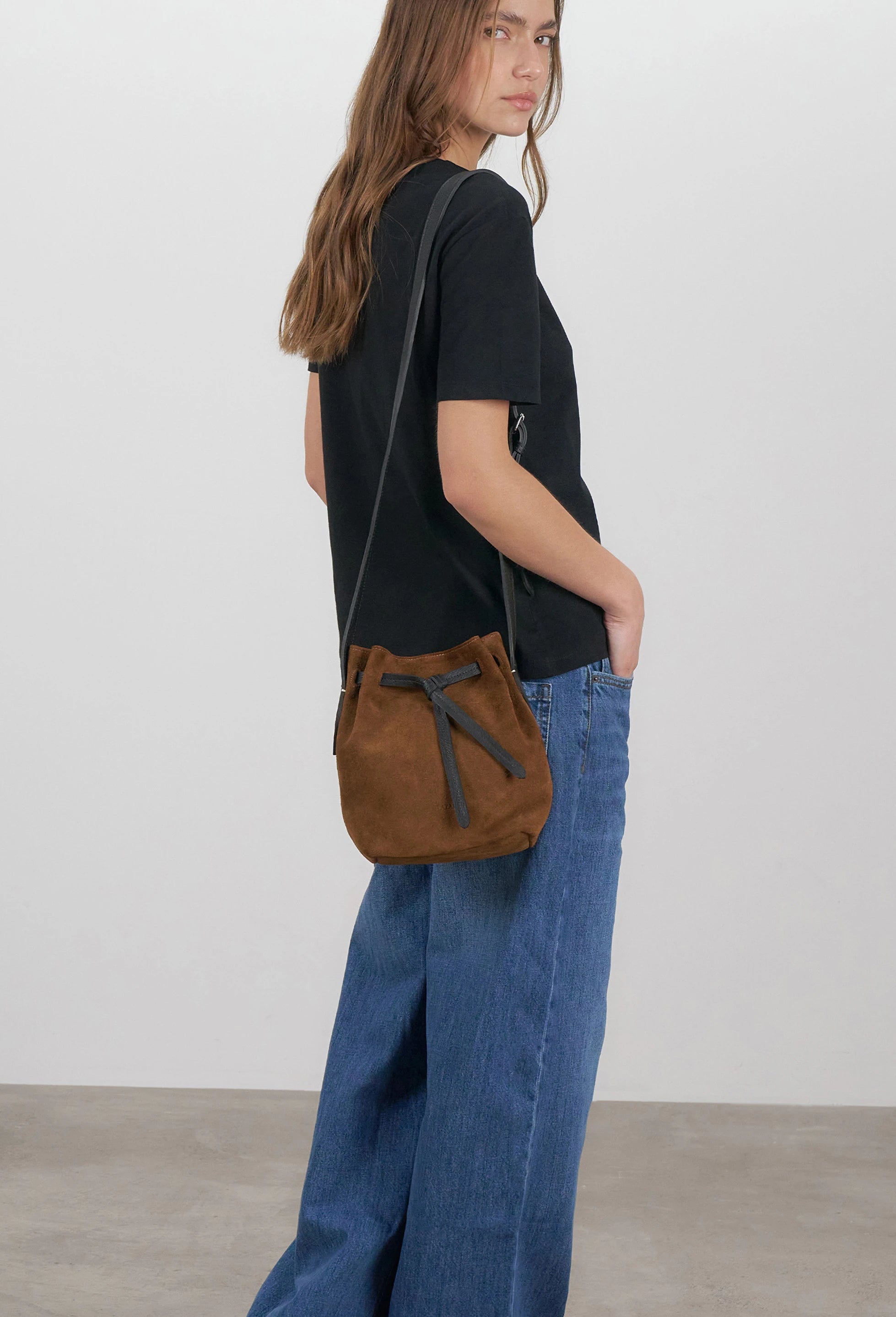 Coya Small Leather Bucket Bag - Tan Suede