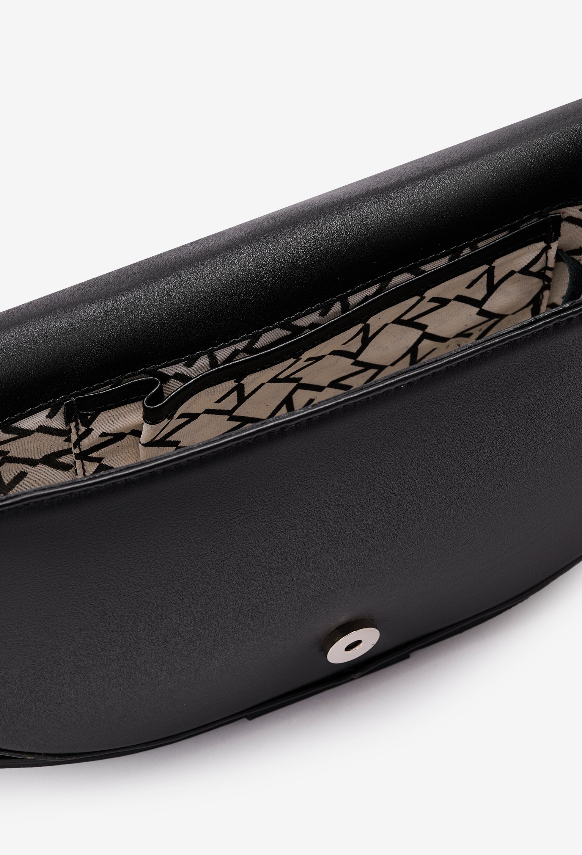 Sisa Leather Shoulder Bag - Black