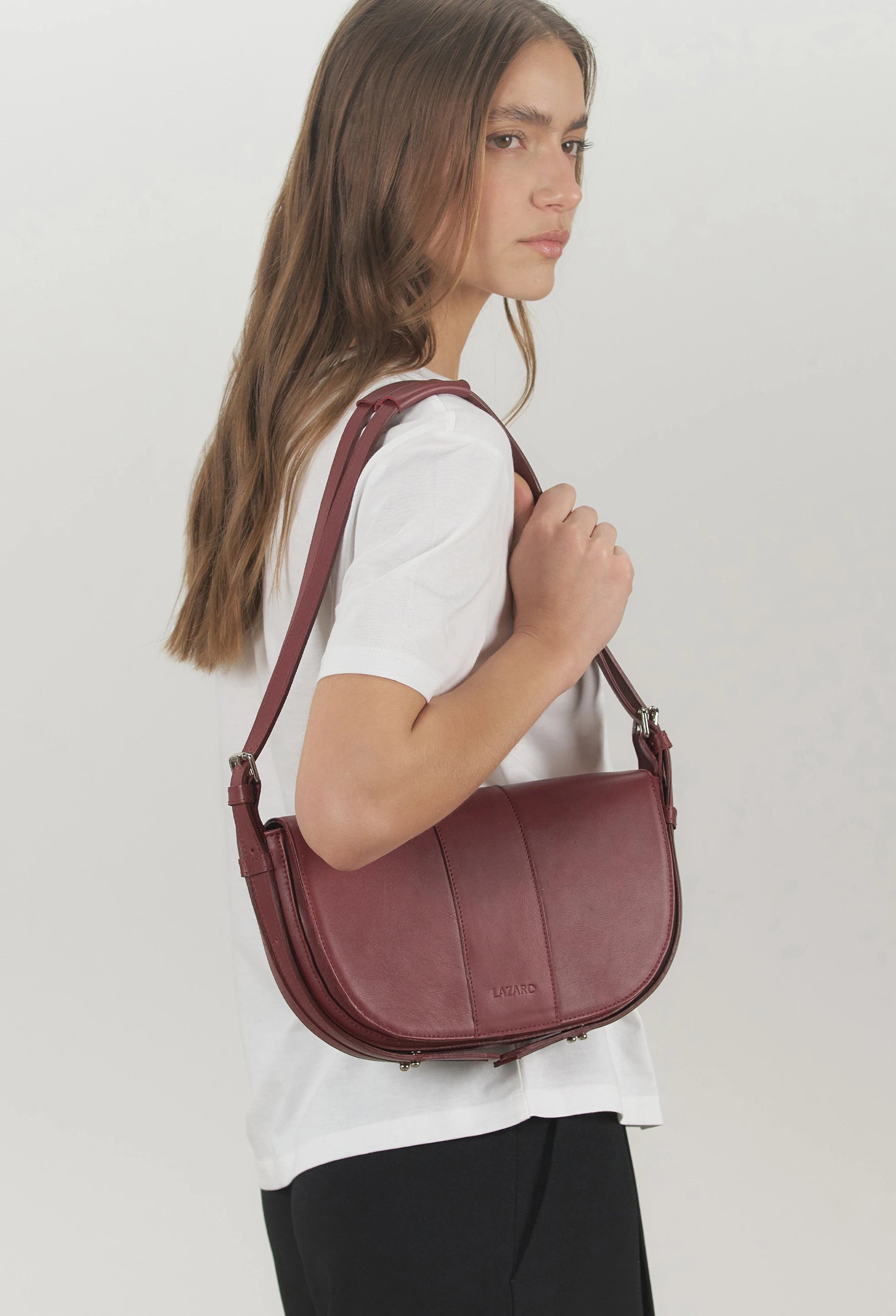 Sisa Leather Shoulder Bag - Burgundy