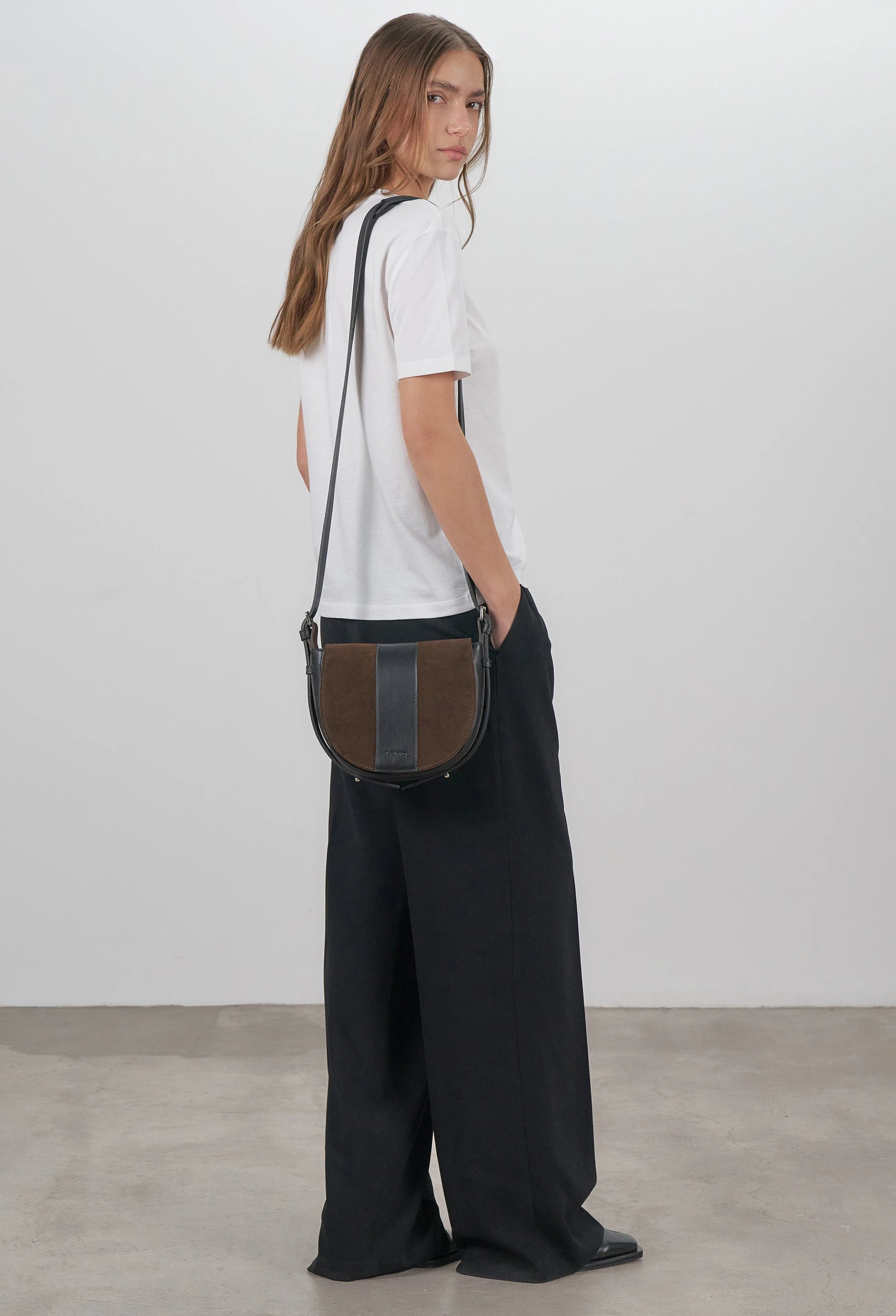 Sisa Leather Saddle Bag - Brown Suede