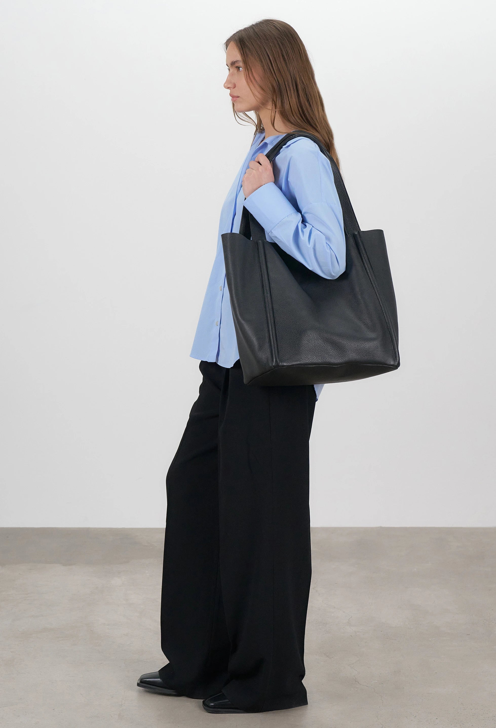 Tala Large Leather Tote Bag - Black