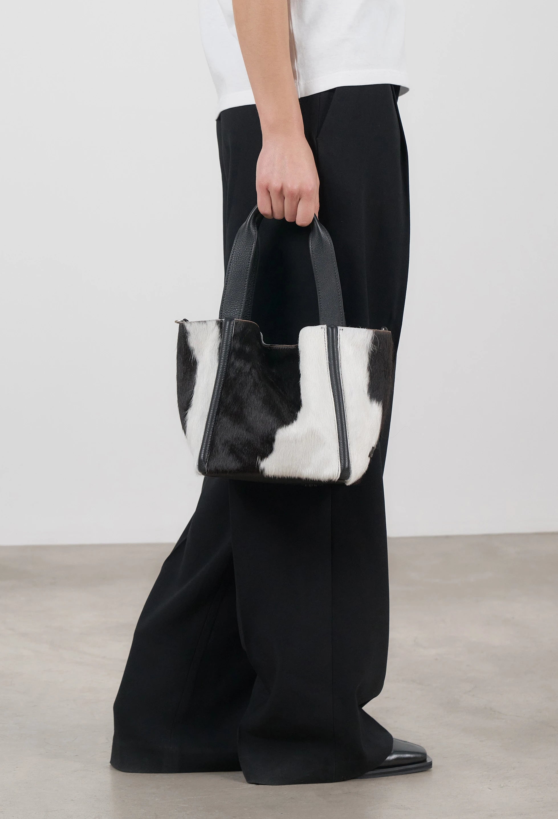 Tala Small Leather Tote Bag - Cowhide