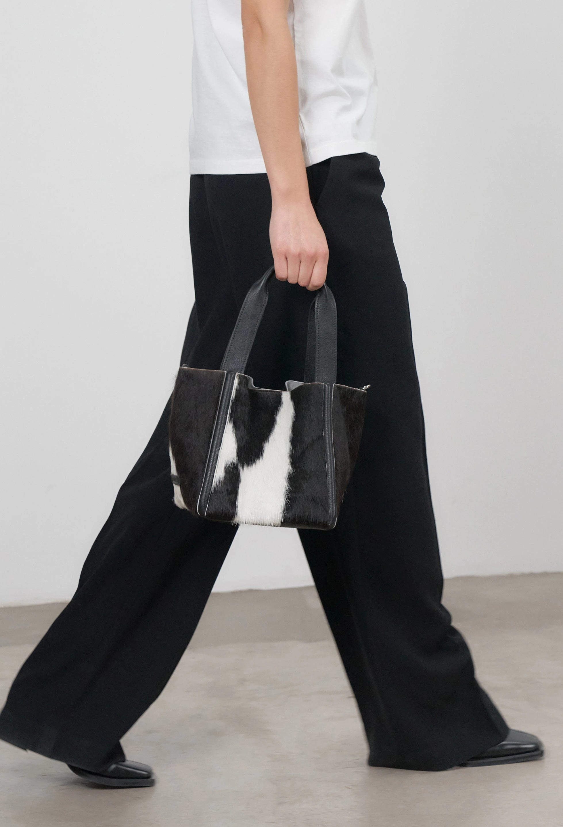 Tala Small Leather Tote Bag - Cowhide