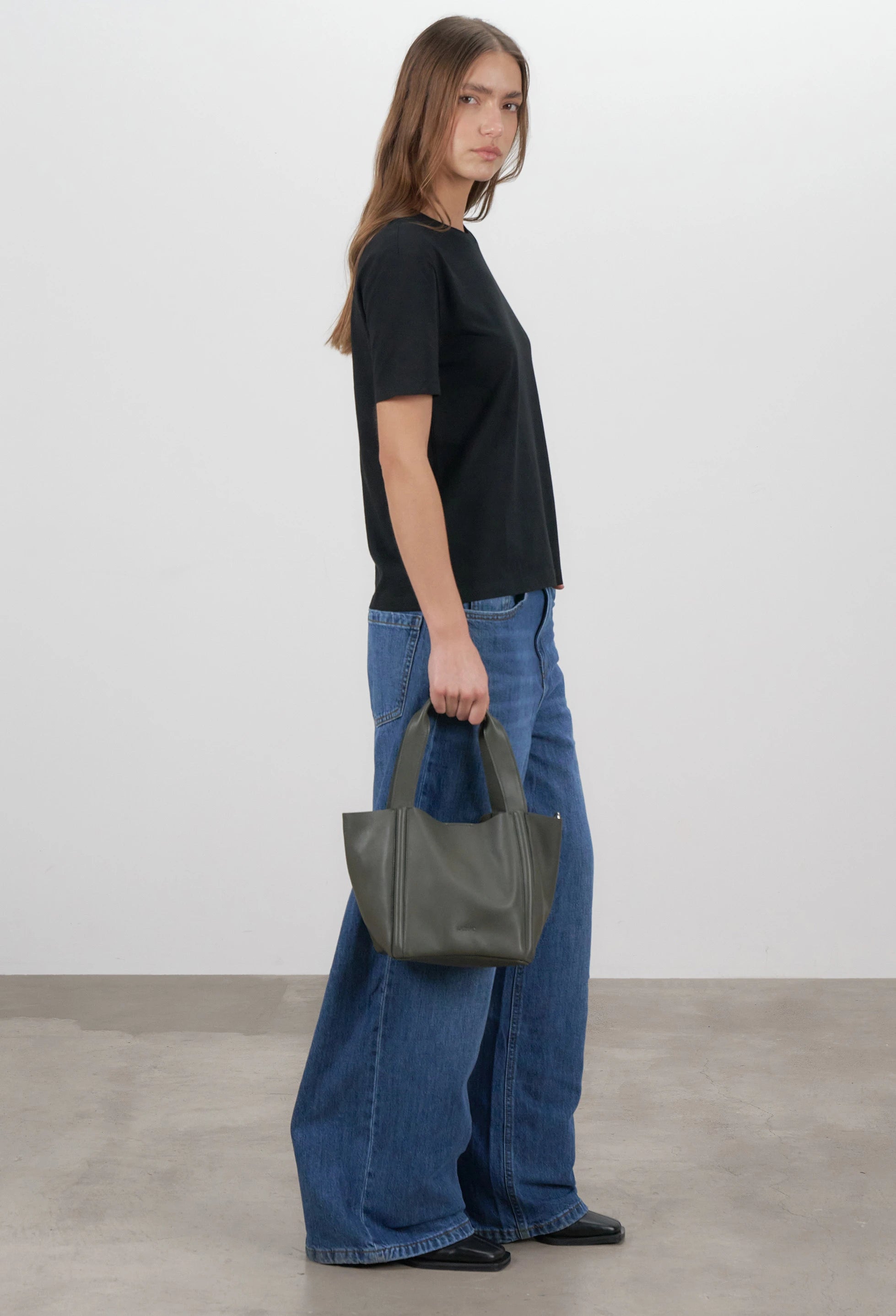 Tala Small Leather Tote Bag - Olive