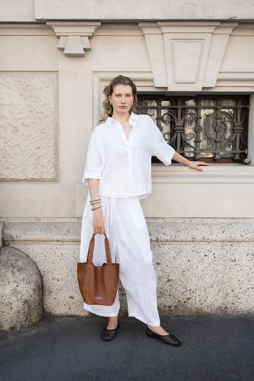 Small Leather Bucket Bag 'Ushuaia' - Tan