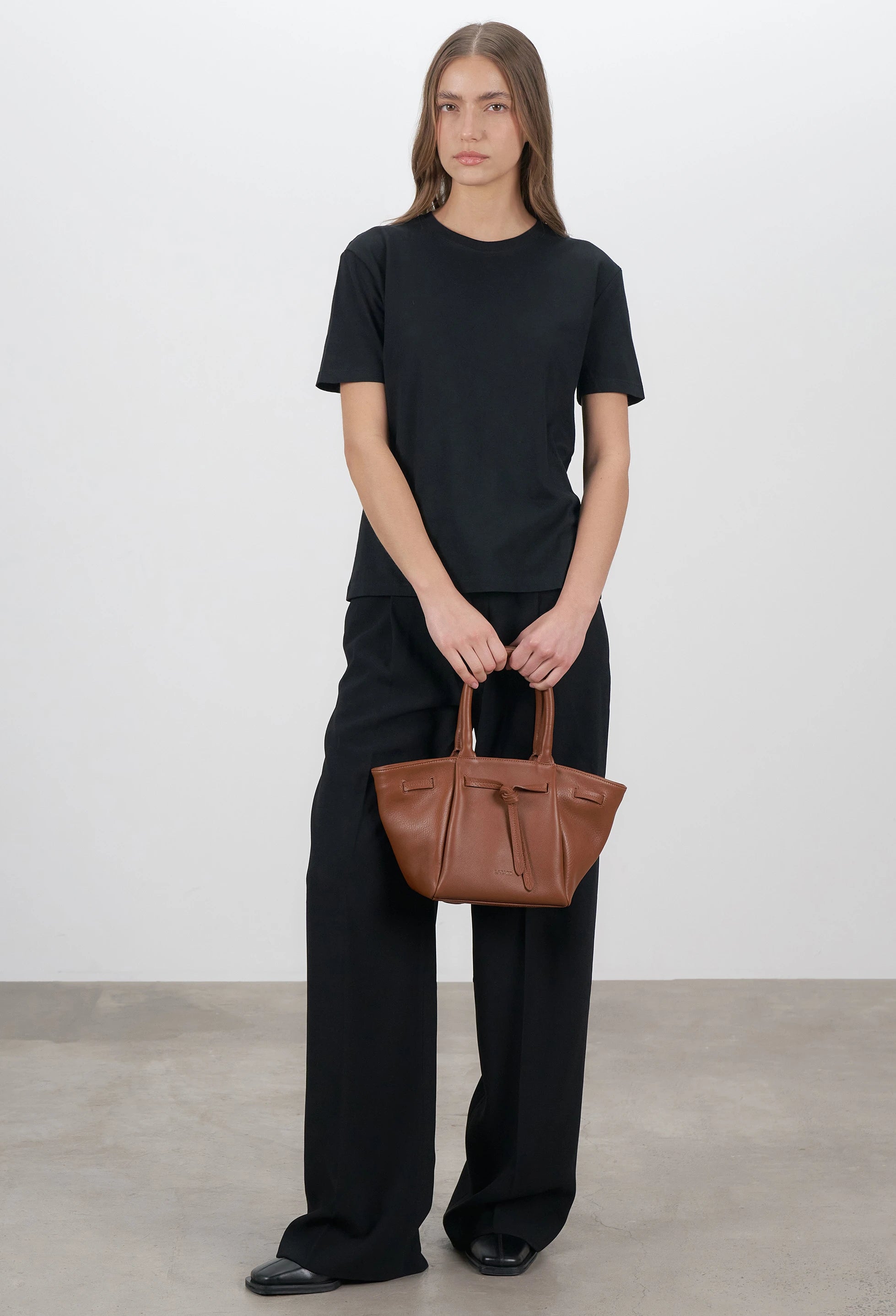 Warmi Carryall Leather Bag - Cognac