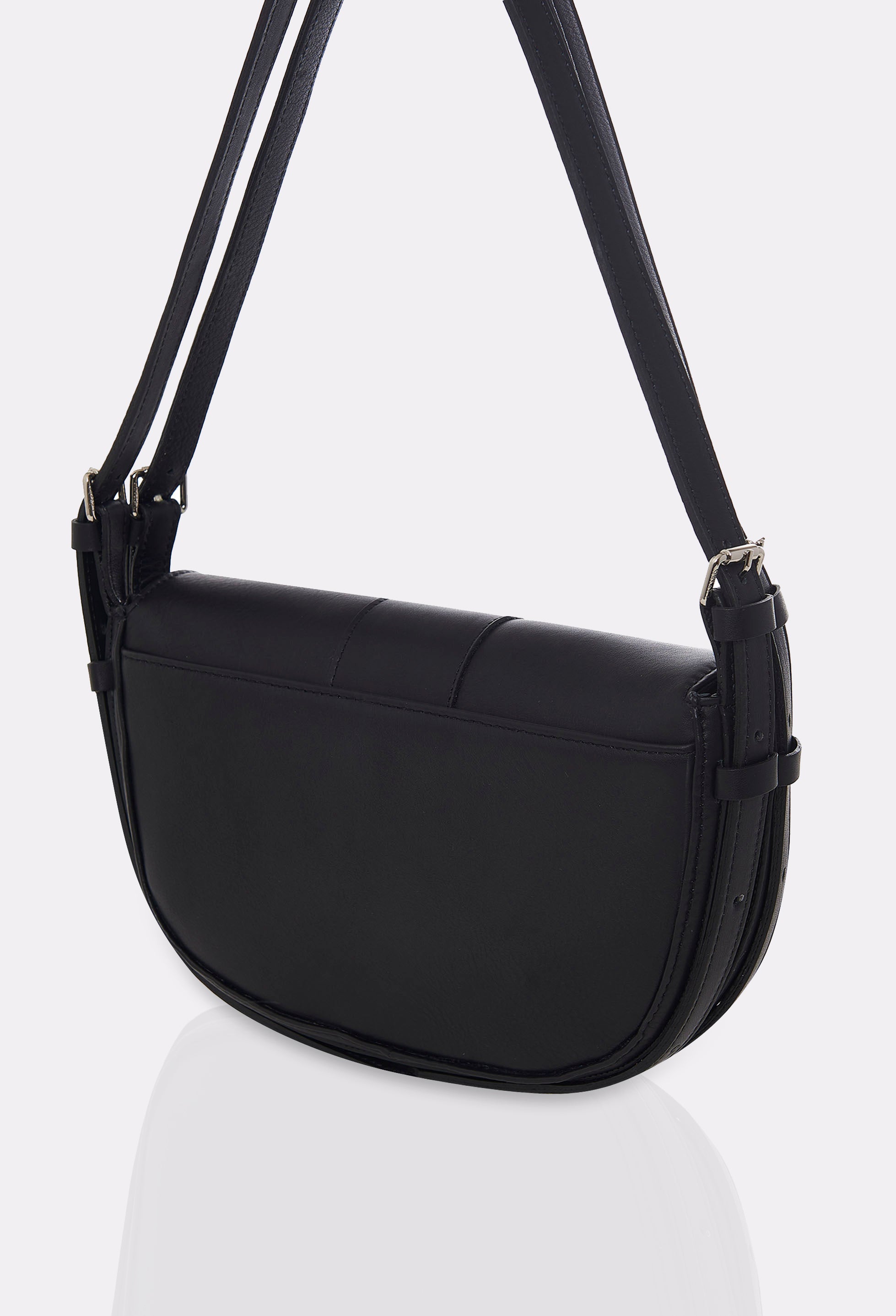 Rear of a Black Leather Shoulder Bag Montana with a double leather strap and an external multifunctional pocket.