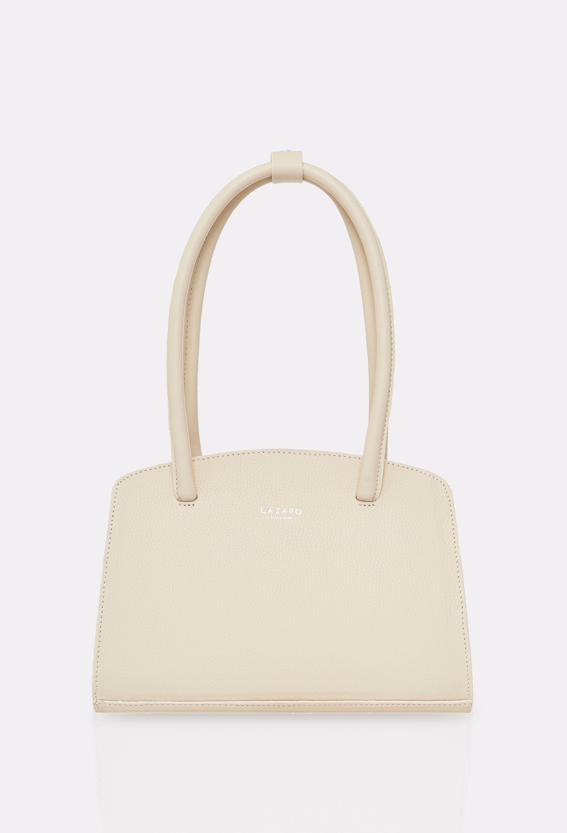 Front of a Off-White Leather Shoulder Bag Margot with Lazaro logo.
