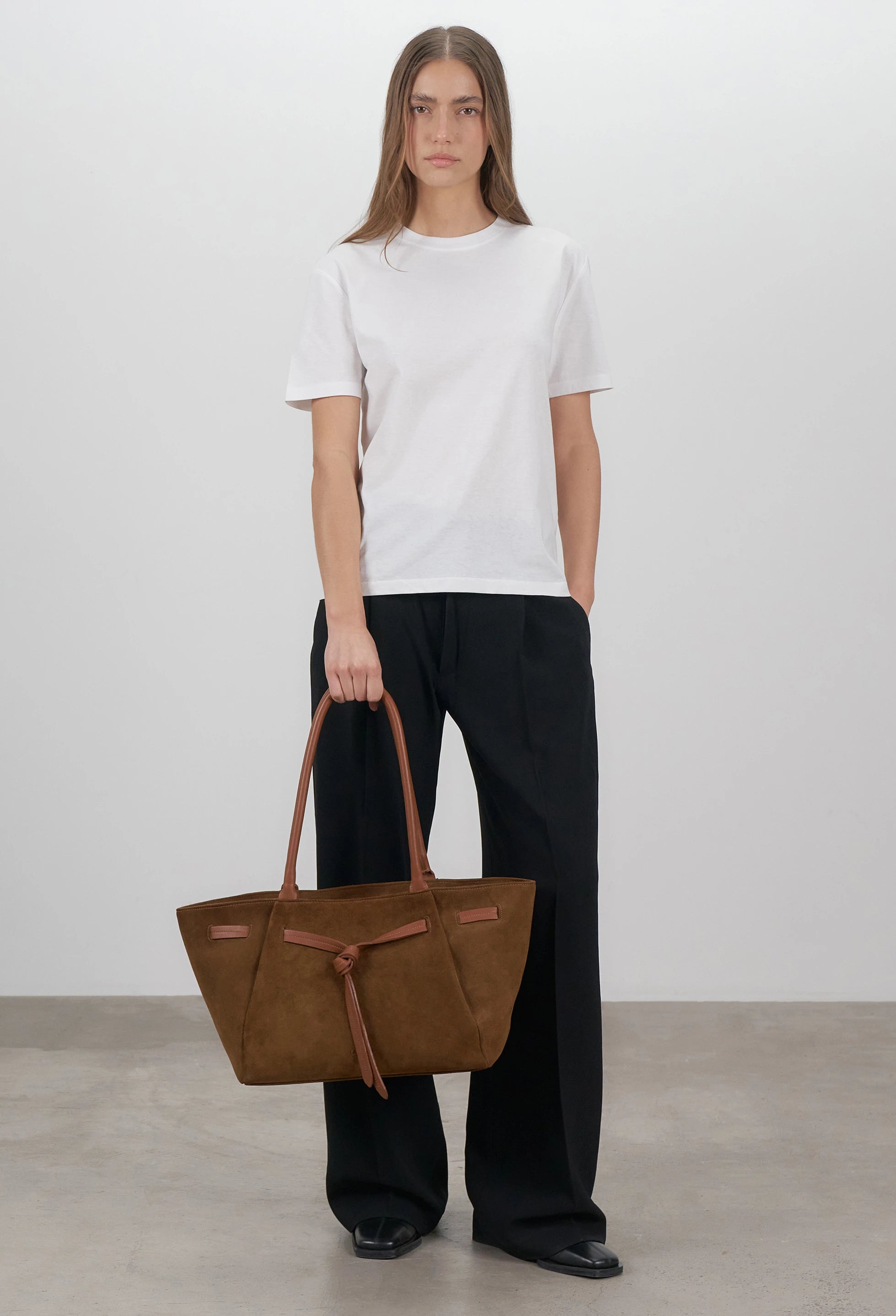 Warmi Large Carryall Leather Bag -  Tan Suede